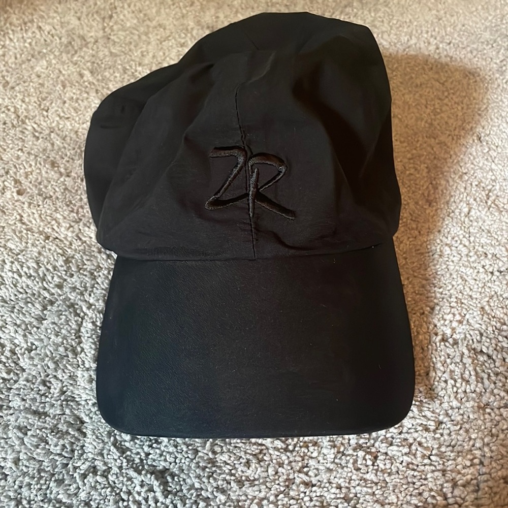 Gore-Tex Zero Restriction Hat